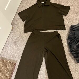 Max Studio Dark Green Wide Leg Pants & Top Set